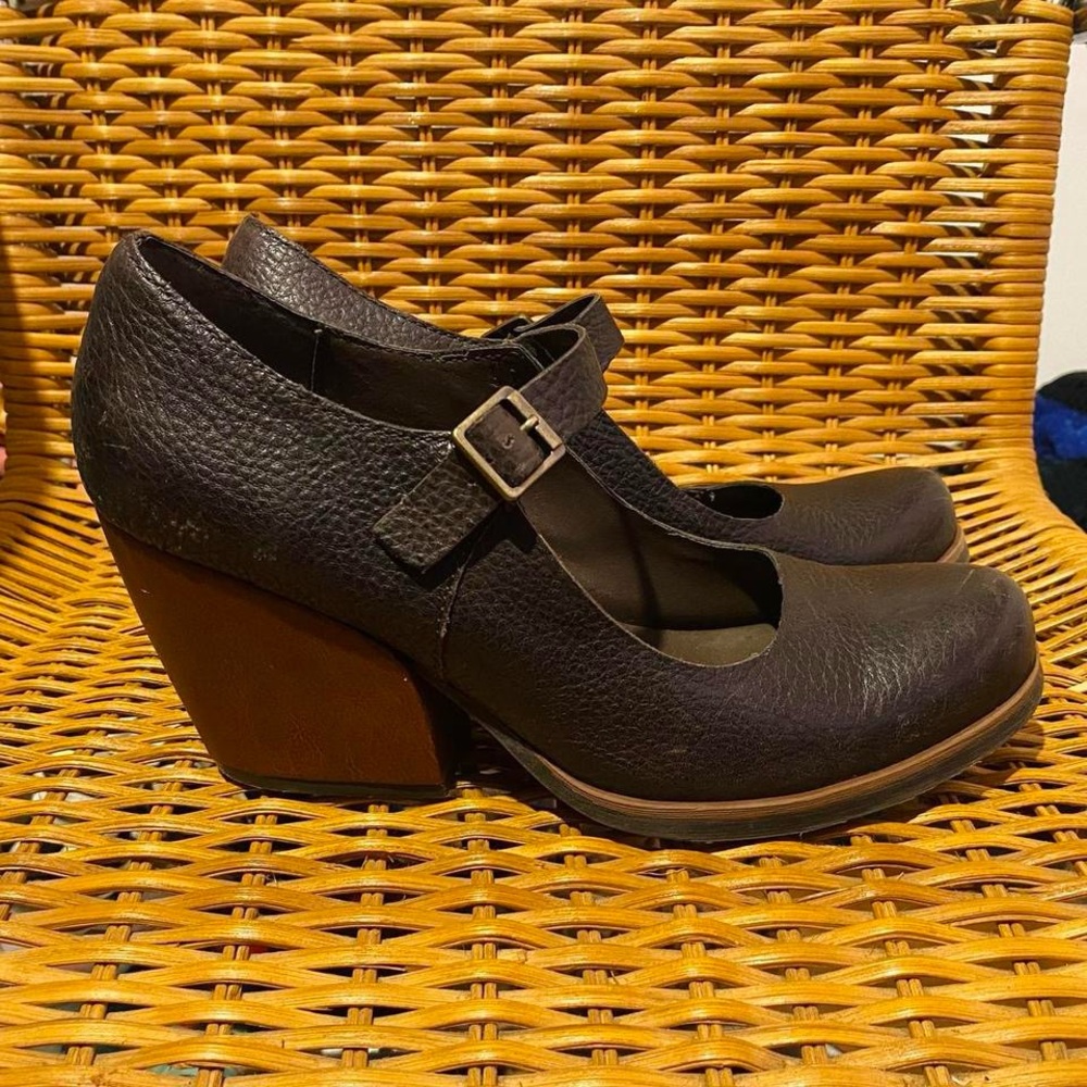 KORK-EASE BROWN LEATHER MARY JANES 10 - Picture 7 of 8